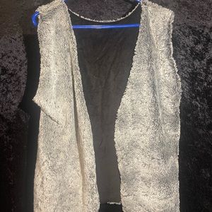 Faux Fur Wolf Grey Fur Vest L